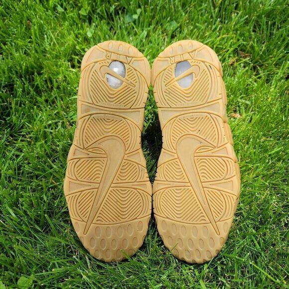 Nike Air Jordan More Uptempo - Men's shoes - Size 7 - Picture 9 of 11